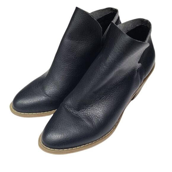 Universal Thread Women's Ankle Booties in Black Size 7 - Picture 1 of 10